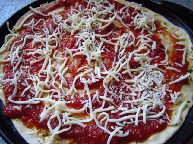 Pizza - Rezept - Bild Nr. 7