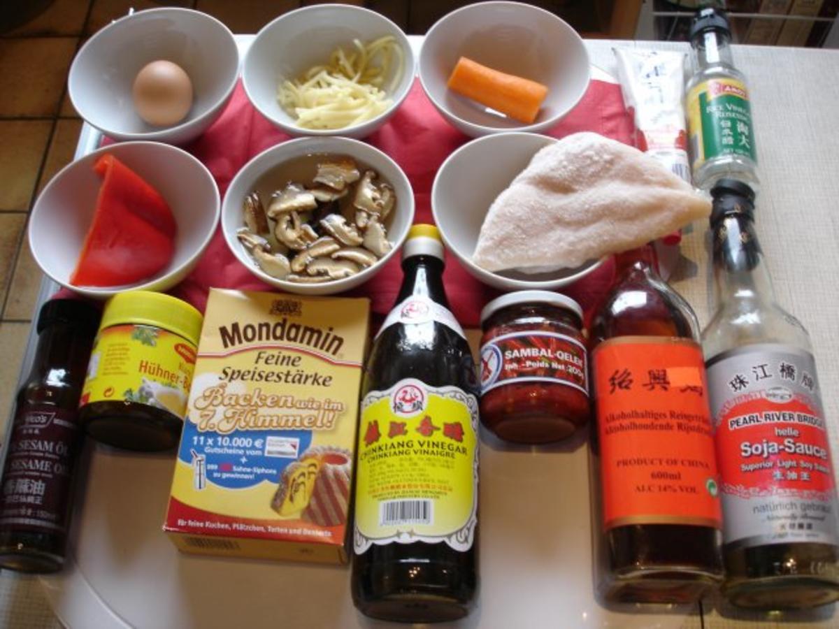 Chinesische Gemüsesuppe leicht sauer scharf - einfach - von MausVoh