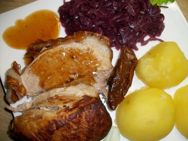 Rezept: Schweine Schinkenkrustenbraten mit selbst Zubereiteten Soßenfond Bild Nr. 3 Schweine Schinkenkrustenbraten mit selbst Zubereiteten Soßenfond - Rezept - Bild Nr. 3