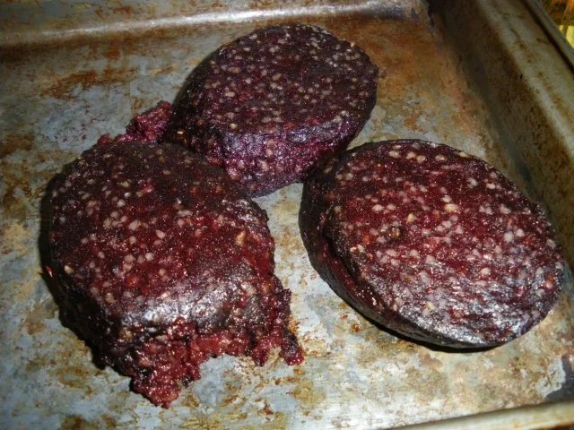 Gegrillte Blutwurst mit Gurkengemüse - Rezept - Bild Nr. 4