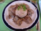 Semmelknödel mit Schwammerlsauce - Rezept