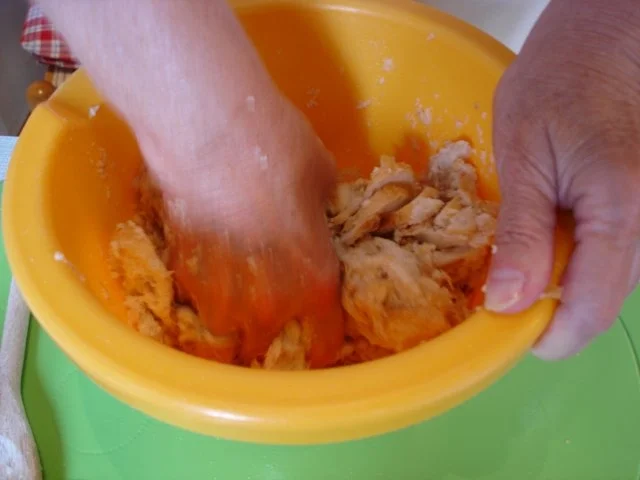 Semmelknödel mit Schwammerlsauce - Rezept - Bild Nr. 11