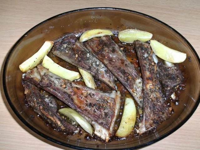 Rezept: Fleisch: Lamm - Spare-Ribs, mariniert Bild Nr. 3 Fleisch: Lamm - Spare-Ribs, mariniert - Rezept - Bild Nr. 3