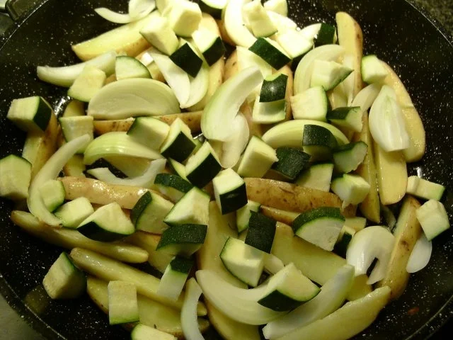 Rezept: HOCI's leichte GEMÜSEPFANNE Bild Nr. 6 HOCI's leichte GEMÜSEPFANNE - Rezept - Bild Nr. 6