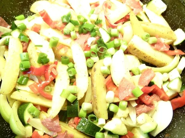 Rezept: HOCI's leichte GEMÜSEPFANNE Bild Nr. 10 HOCI's leichte GEMÜSEPFANNE - Rezept - Bild Nr. 10