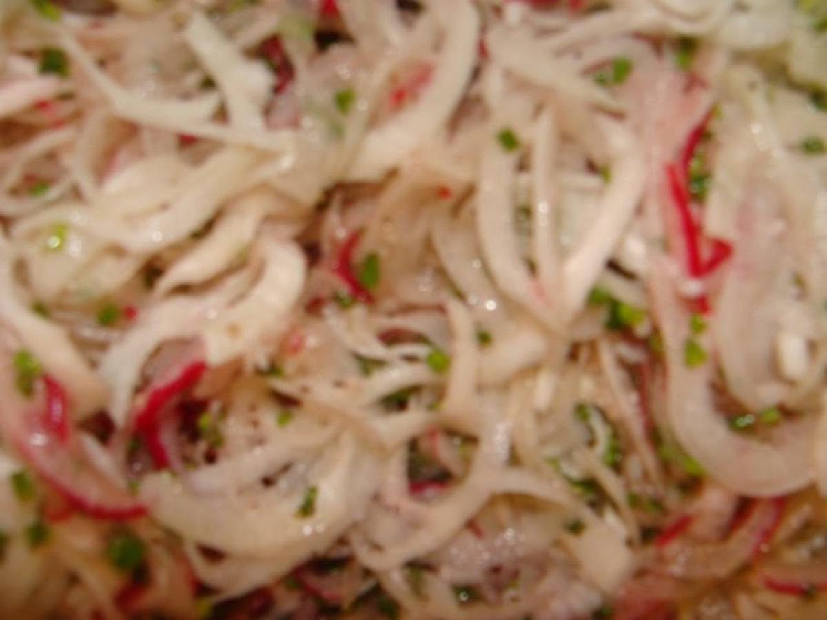 Salat : Weißer-Roter-Schwarzer Rettichsalat - Rezept