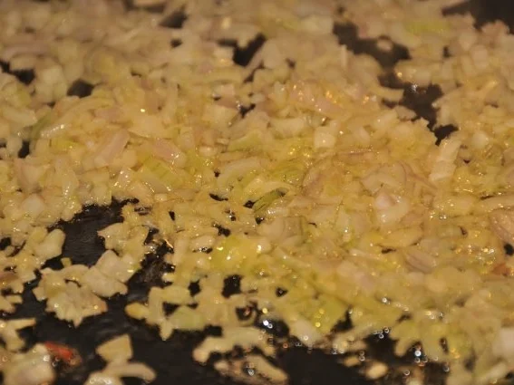 Hühnergeschnetzeltes nach Zürcher Art mit Rösti - Rezept - Bild Nr. 4