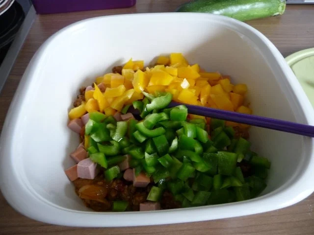 Rezept: Resteverwertung : ... überbackenes Zwiebelhackfleisch Bild Nr. 6 Resteverwertung : ... überbackenes Zwiebelhackfleisch - Rezept - Bild Nr. 6