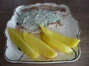 Rezept: Fisch : Gedämpfter Alaska Seelachs an Meerrettich-Kräutersoße mit Salzkartoffeln Fisch : Gedämpfter Alaska Seelachs an Meerrettich-Kräutersoße mit Salzkartoffeln - Rezept