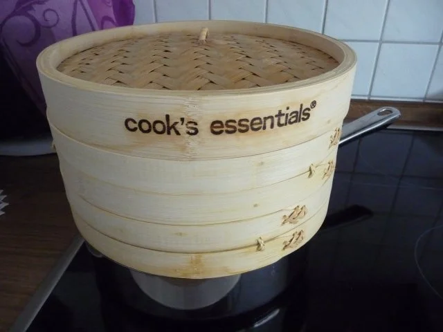 Rezept: Fisch : Gedämpfter Alaska Seelachs an Meerrettich-Kräutersoße mit Salzkartoffeln Bild Nr. 3 Fisch : Gedämpfter Alaska Seelachs an Meerrettich-Kräutersoße mit Salzkartoffeln - Rezept - Bild Nr. 3