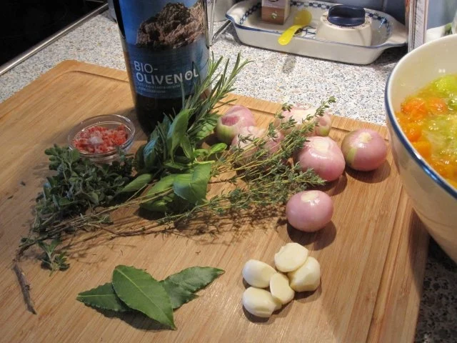 Rezept: Bunte Tomaten-Chili-Suppe Bild Nr. 4 Bunte Tomaten-Chili-Suppe - Rezept - Bild Nr. 4