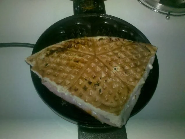 Abendbrot: Pide/türkisches belegtes Fladenbrot aus dem Waffeleisen - Rezept - Bild Nr. 8