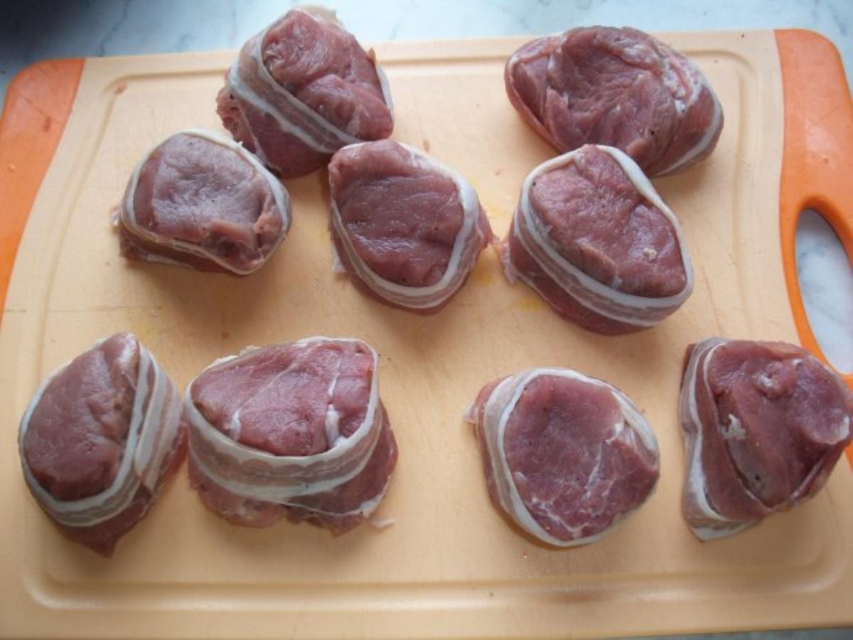 Schweinemedaillons mit Champingonsauce und Kartoffeln - Rezept - Bild Nr. 2