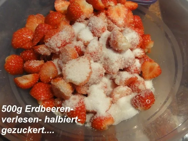Dessert:   ERDBEER-SAHNE-JOGHURT - Rezept - Bild Nr. 3