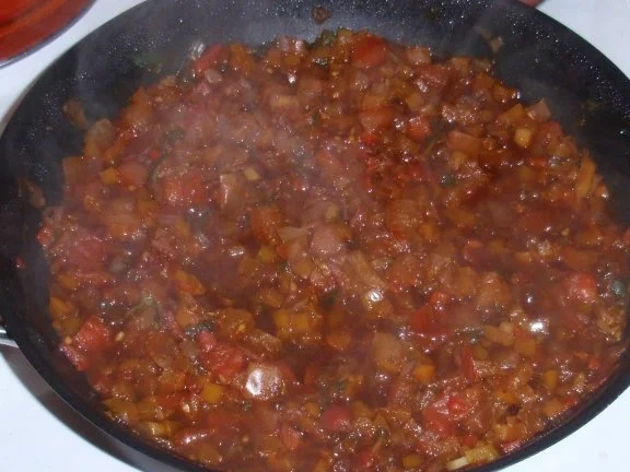 Rezept: Filet auf Tomaten-Paprikasugo und Nudeltürmchen Bild Nr. 9 Filet auf Tomaten-Paprikasugo und Nudeltürmchen - Rezept - Bild Nr. 9