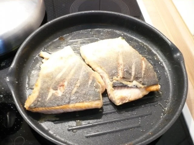 Rezept: Lachsfilet mit Rote Bete Püree Bild Nr. 10 Lachsfilet mit Rote Bete Püree - Rezept - Bild Nr. 10