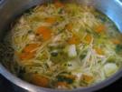 Hühnersuppe mit Fädchennudeln - Rezept
