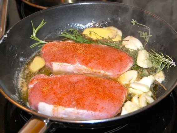 KALBSSTEAK MIT BIRNENWÜRFELN AN WILLIAMS - SAUCE - Rezept - Bild Nr. 7