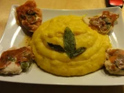 Kürbis-Kartoffelpüree mit Ziegengouda und Salbei - Rezept