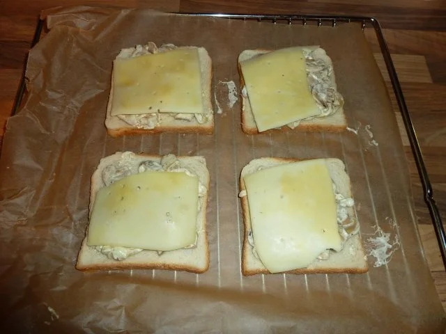 Champignontoast überbacken - Rezept