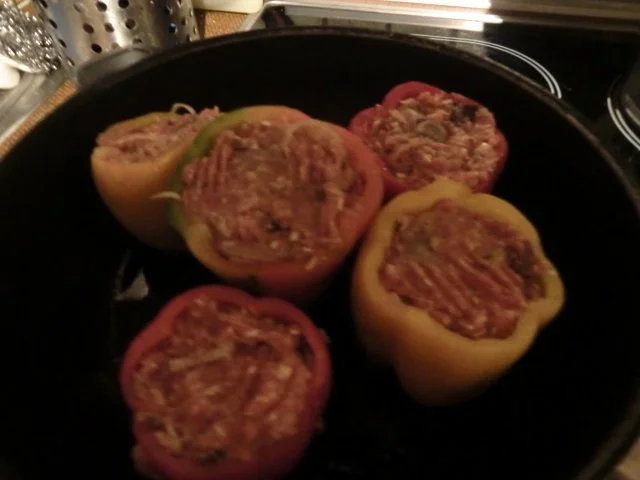 Rezept: Paprika gefüllt, fast klassisch Bild Nr. 5 Paprika gefüllt, fast klassisch - Rezept - Bild Nr. 5