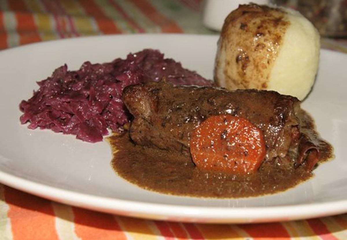 Kalbsrouladen fein und lecker - Rezept mit Bild - kochbar.de