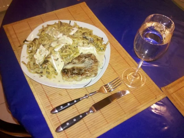 Geflügel: Mariniertes Putenschnitzel mit Bratspätzle und Käse-Sahne-Soße - Rezept - Bild Nr. 7