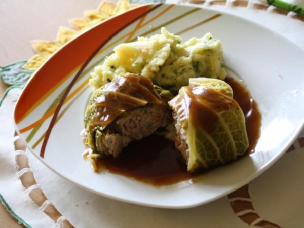 Herzhafte Wirsingwickel - Rezept mit Bild - kochbar.de