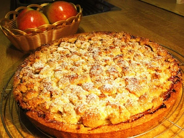 Apfelkuchen aus Mürbteig ... - Rezept