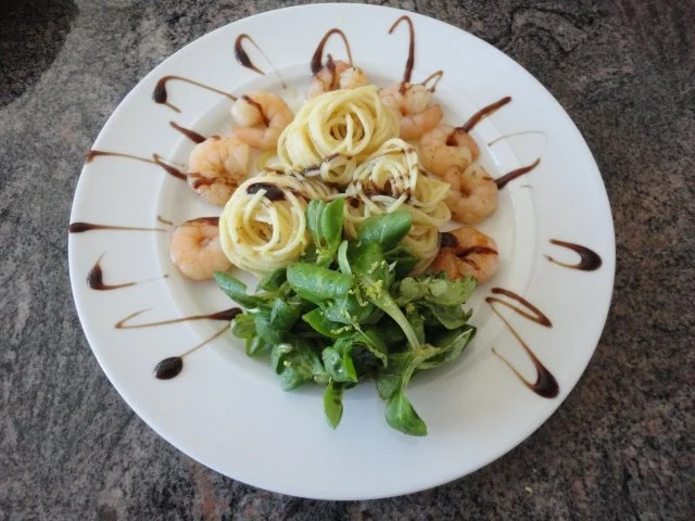 Rezept: Pasta al Limone mit King Prawns Bild Nr. 8 Pasta al Limone mit King Prawns - Rezept - Bild Nr. 8