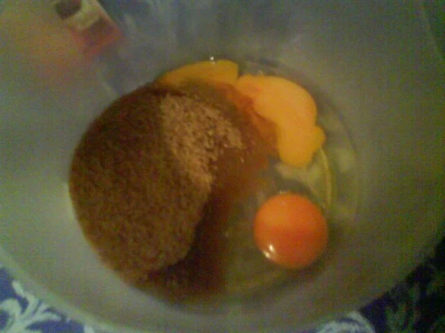 Rezept: Carrot Monster Cupcakes with Orange Frosting Bild Nr. 3 Carrot Monster Cupcakes with Orange Frosting - Rezept - Bild Nr. 3