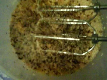 Rezept: Carrot Monster Cupcakes with Orange Frosting Bild Nr. 4 Carrot Monster Cupcakes with Orange Frosting - Rezept - Bild Nr. 4