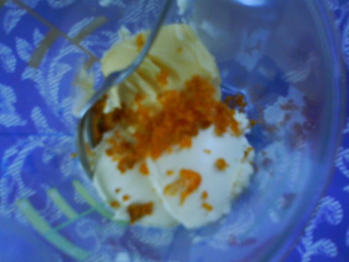 Carrot Monster Cupcakes with Orange Frosting - Rezept - Bild Nr. 12