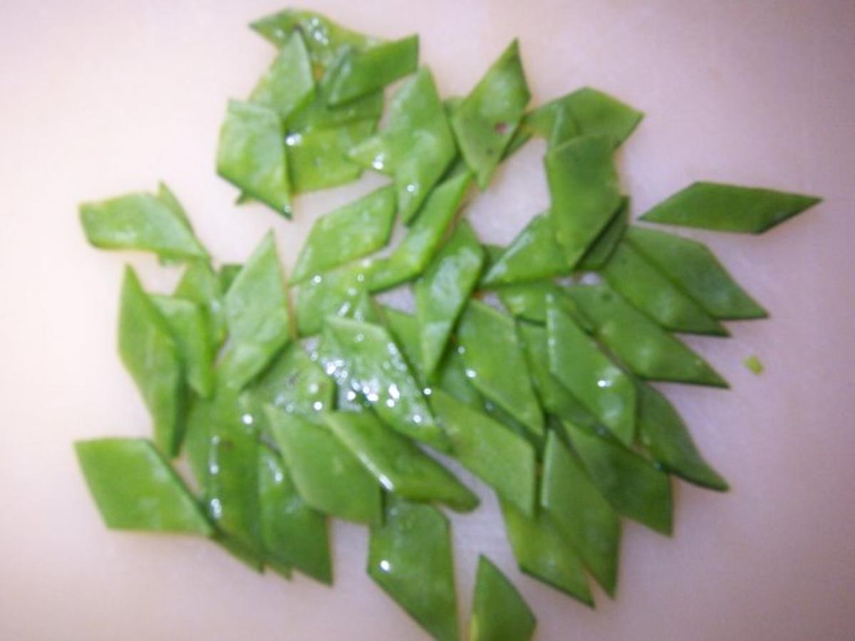 Frische Tagliatelle mit pikanter Gemüse- Hähnchenbrustsauce - Rezept - Bild Nr. 5