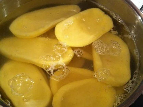 Rezept: Ludwig's Gefüllte, überbackene Kartoffeln Bild Nr. 6 Ludwig's Gefüllte, überbackene Kartoffeln - Rezept - Bild Nr. 6