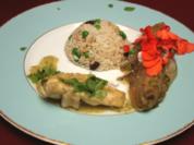 Loup de Mer in Kokos-Koriander-Thaisoße mit Basmati-Reis-Timbale, dazu Ingwer-Chicorée - Rezept