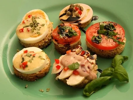 Feierabend-Schnittchen, bunt und lecker - Rezept