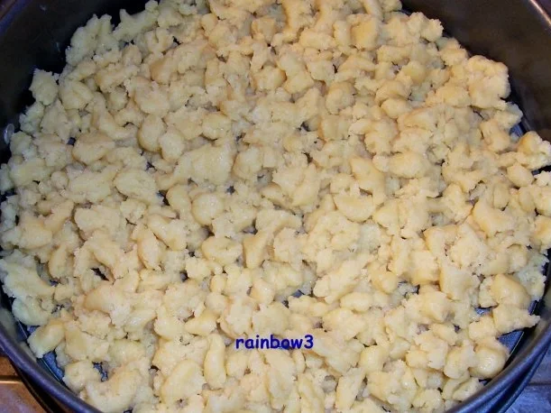 Rezept: Backen: Krümeltorte mit Marmelade Bild Nr. 3 Backen: Krümeltorte mit Marmelade - Rezept - Bild Nr. 3