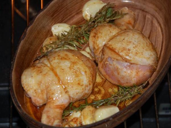 CUISSE DE POULARDE TESSINOISE / POULARDENKEULEN TESSINER ART - 255 kcal ...