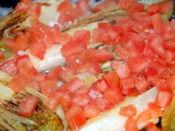 GESCHMORTE BRÜSSELER SPITZEN MIT TOMATEN   (CHICOREE / ENDIVES BELGES) - Rezept - Bild Nr. 7