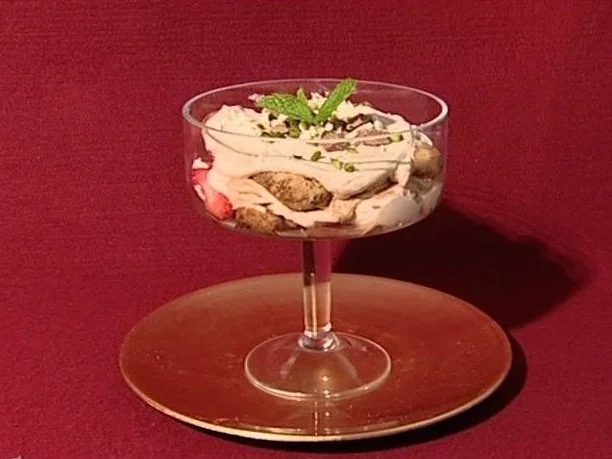 Rezept: Anninas süße Verführung - Erdbeer-Tiramisu (Annina Ucatis) Anninas süße Verführung - Erdbeer-Tiramisu (Annina Ucatis) - Rezept