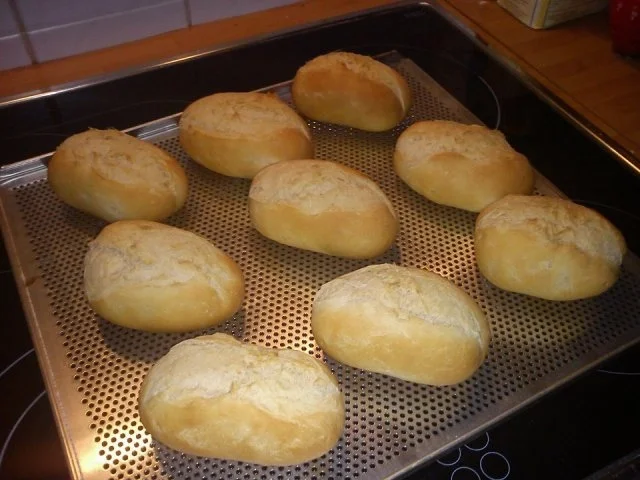Rezept: Frische Brötchen Frische Brötchen - Rezept