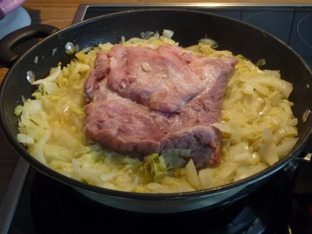 Rezept: Schwein : Gekochte Rippe im Fenchel - Chinakohl - Gemüse Bild Nr. 3 Schwein : Gekochte Rippe im Fenchel - Chinakohl - Gemüse - Rezept - Bild Nr. 3