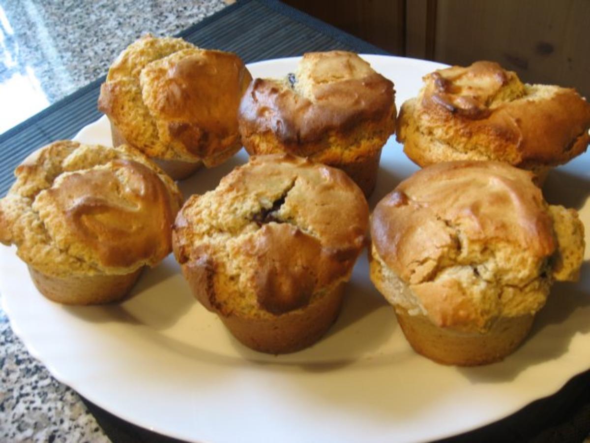 Erdnussmuffins mit Schokokern - Rezept mit Bild - kochbar.de