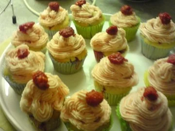 Rezept: Himbeer-Cupcakes Bild Nr. 2 Himbeer-Cupcakes - Rezept - Bild Nr. 2