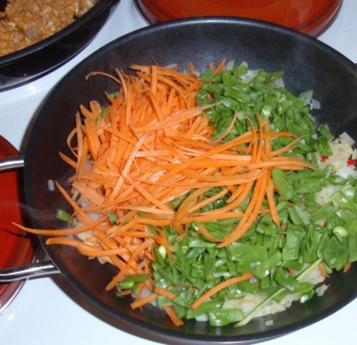 Pikante Fischnuggets mit Gemüsereis - Rezept - Bild Nr. 8