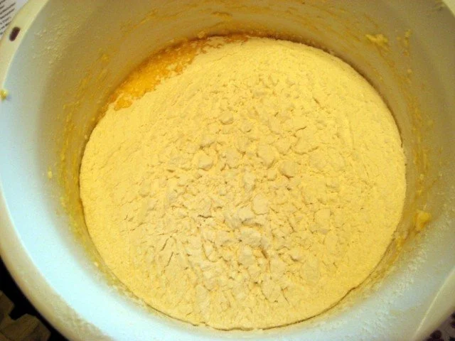 Rezept: Gugelhupf mit Äpfeln Bild Nr. 6 Gugelhupf mit Äpfeln - Rezept - Bild Nr. 6