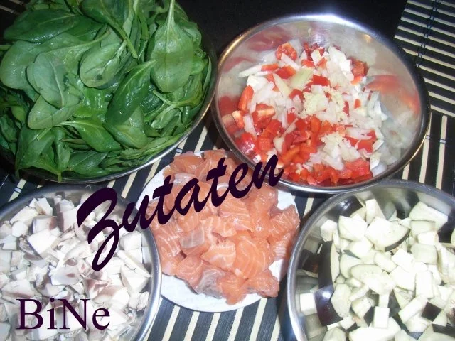 Rezept: BiNe` S TORTELLINI - SPINAT - LACHSAUFLAUF Bild Nr. 3 BiNe` S TORTELLINI - SPINAT - LACHSAUFLAUF - Rezept - Bild Nr. 3