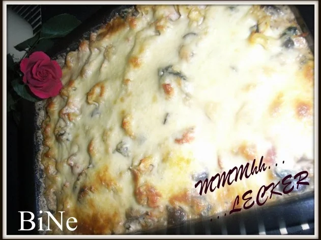 Rezept: BiNe` S TORTELLINI - SPINAT - LACHSAUFLAUF Bild Nr. 10 BiNe` S TORTELLINI - SPINAT - LACHSAUFLAUF - Rezept - Bild Nr. 10