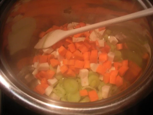 Ela's cremige Kartoffelsuppe - Rezept - Bild Nr. 6